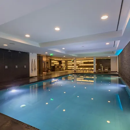 Leonardo Royal Promenade Hotel 4*