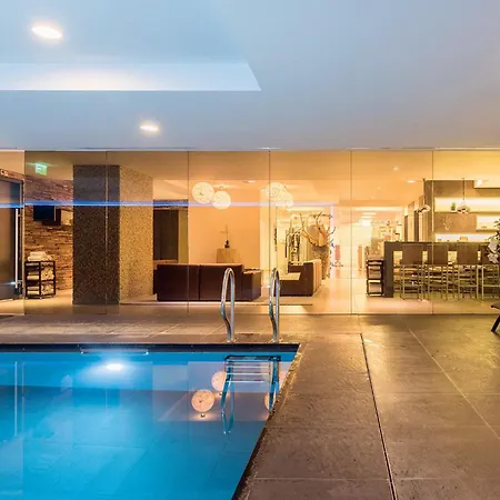 Hotel Leonardo Royal Promenade 4*