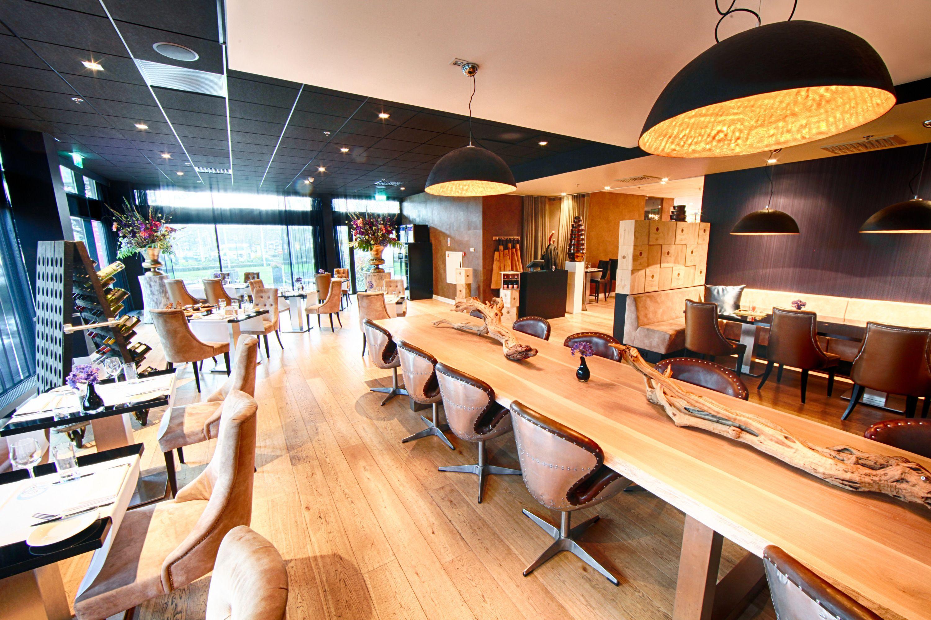 Hotel Leonardo Royal Promenade 4*