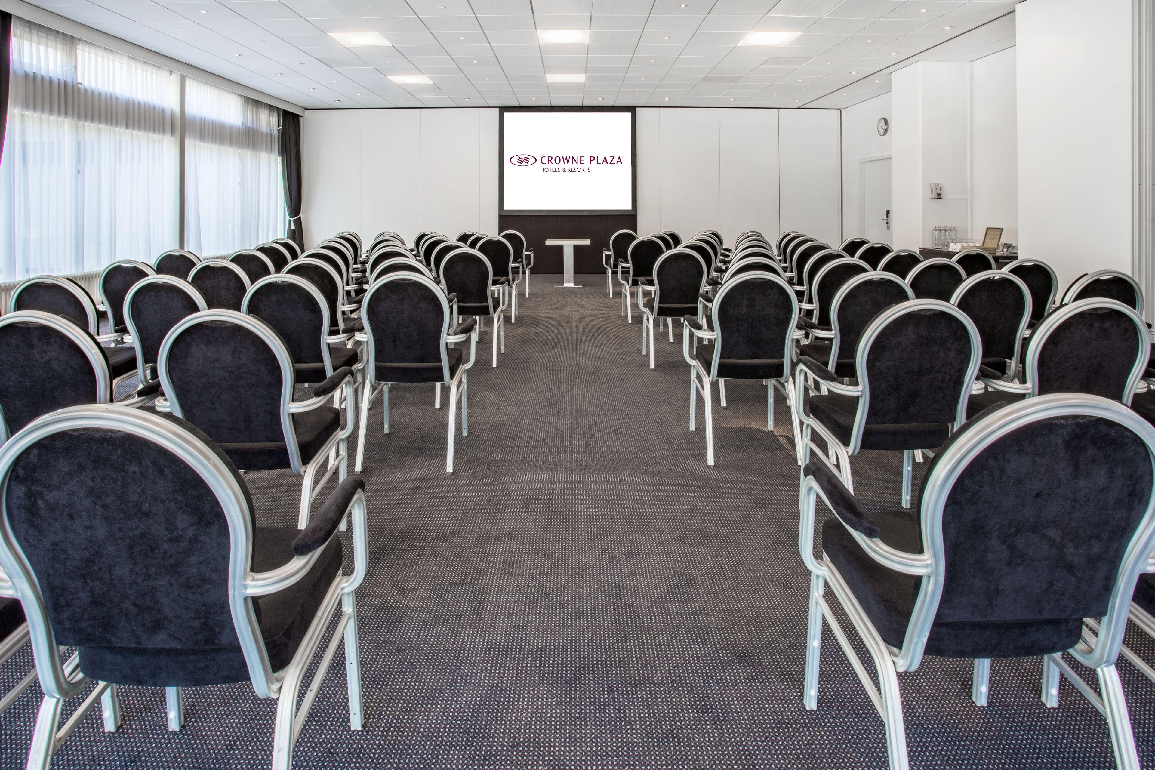 Leonardo Royal Promenade