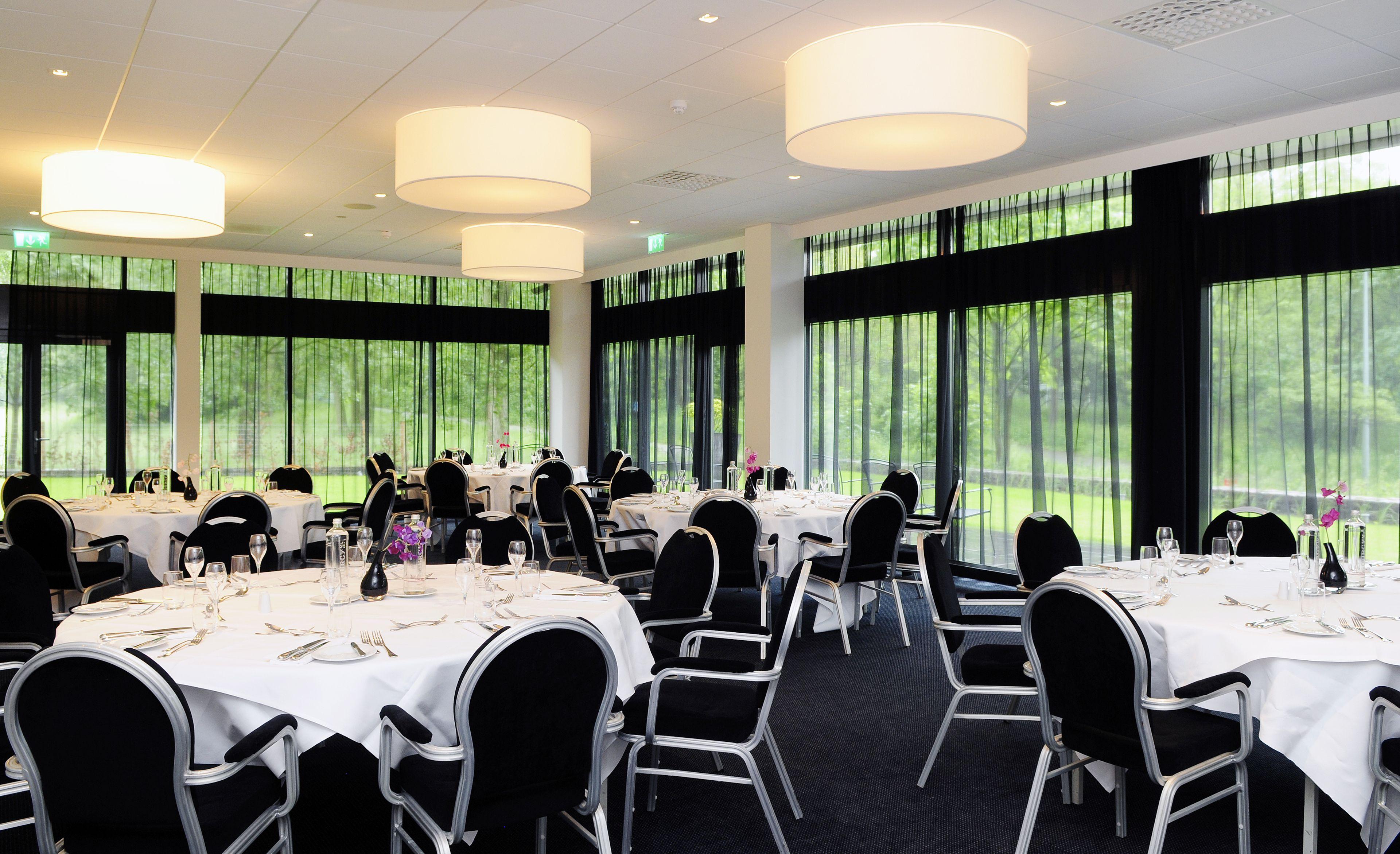 Leonardo Royal Promenade 4*