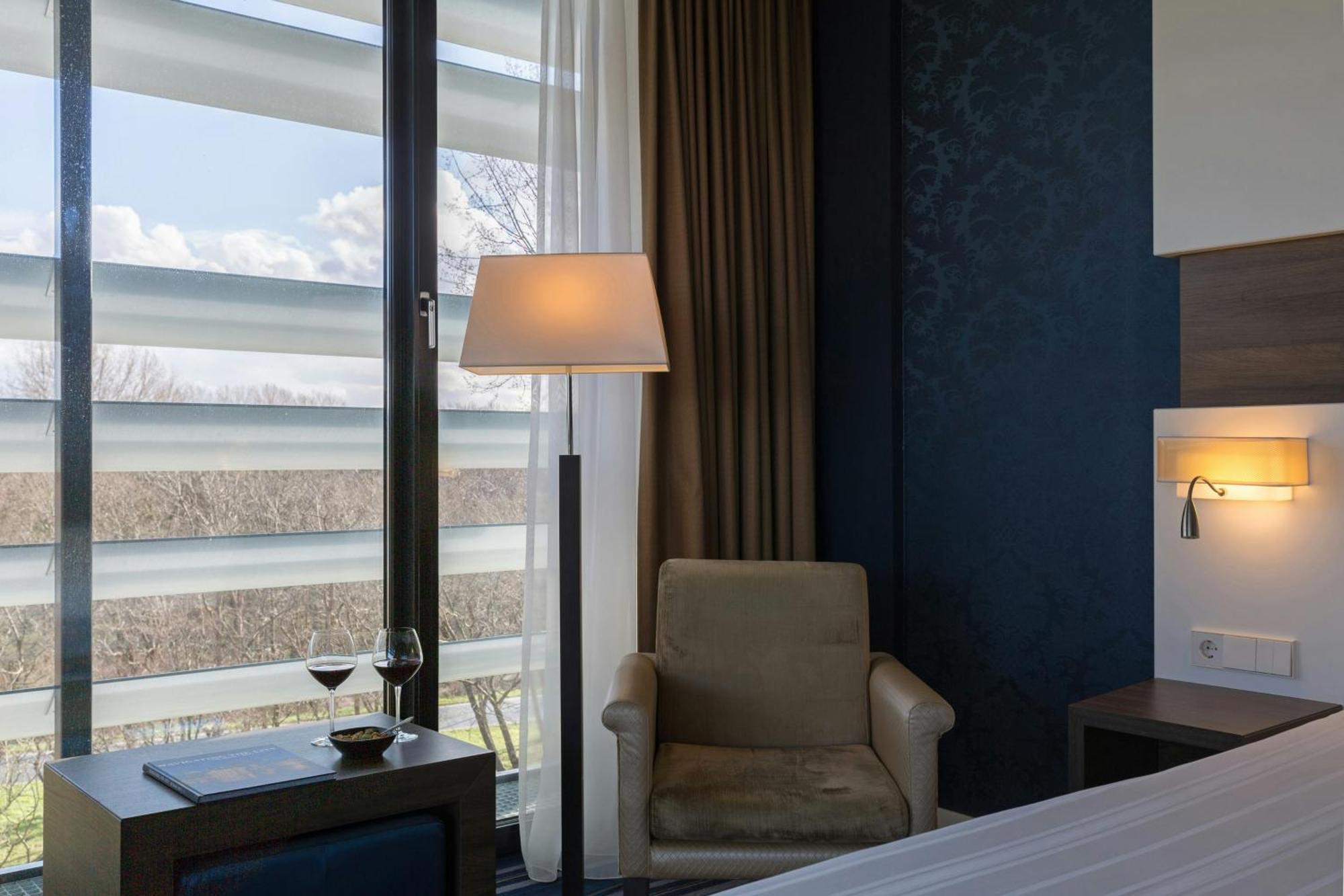 Leonardo Royal Promenade 4* Den Haag