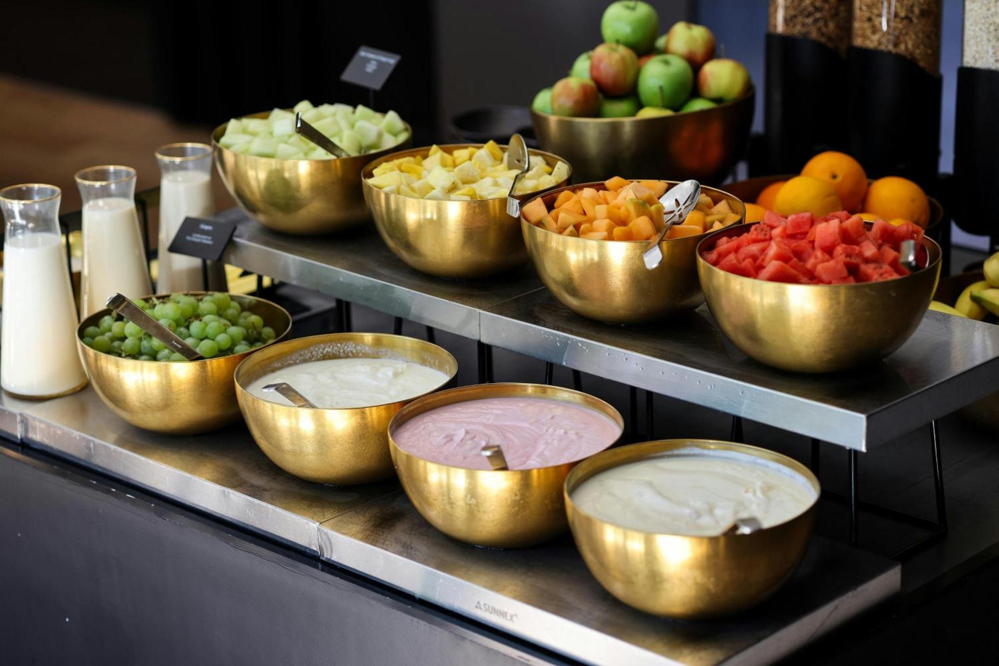 Hotel Leonardo Royal Promenade 4*