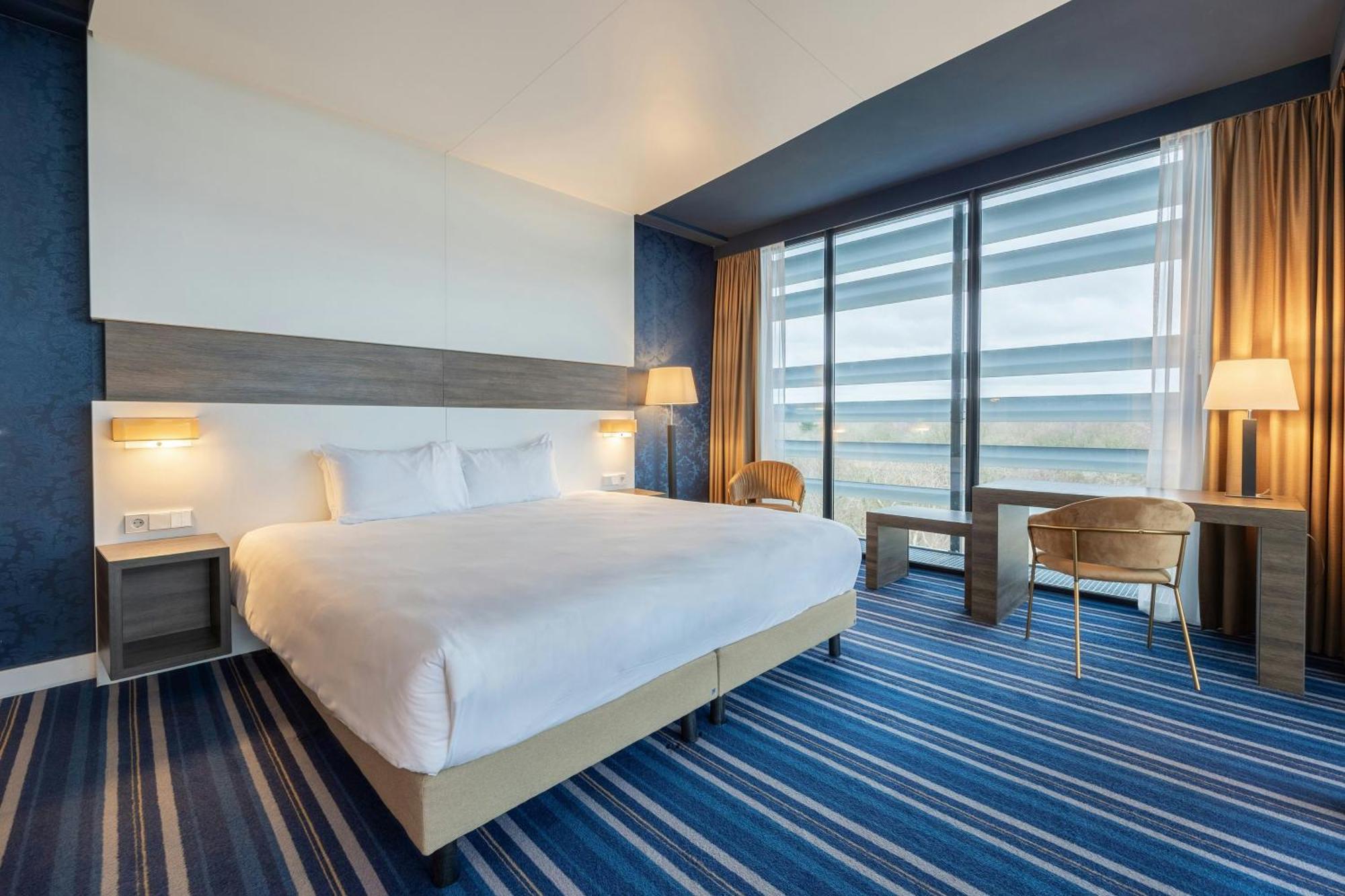 Hotel Leonardo Royal Promenade 4*