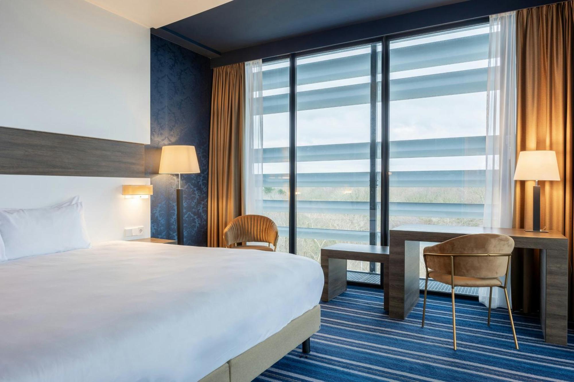 Leonardo Royal Promenade