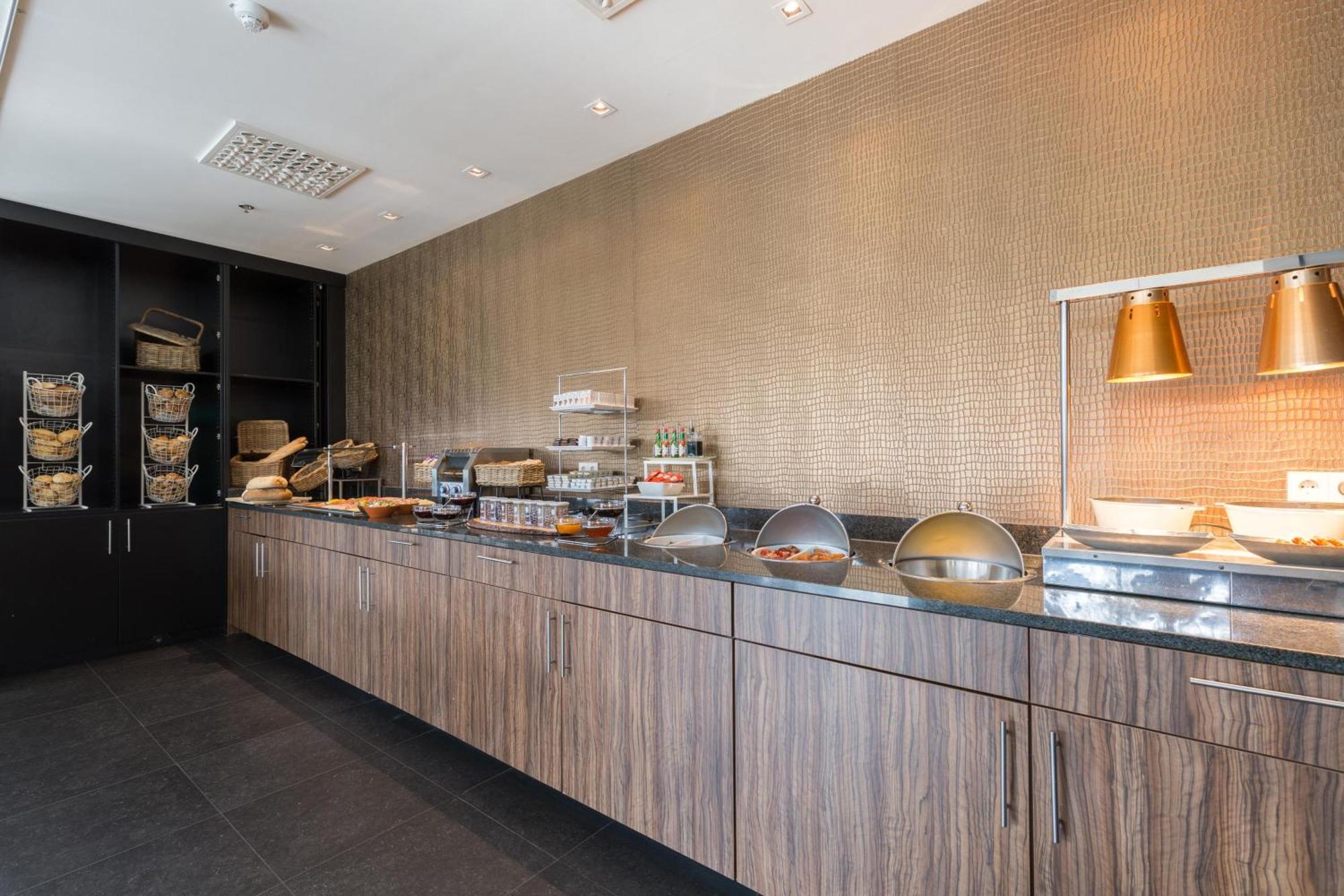 Hotel Leonardo Royal Promenade